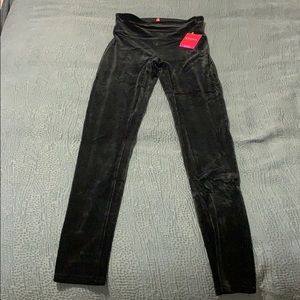 Spanx black velvet legging